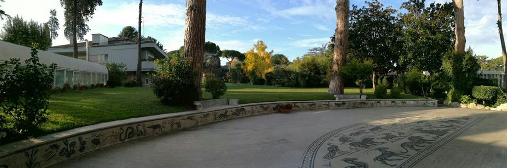 Casa Per Ferie Cardinal G. Guarino Bed & Breakfast Rome Exterior photo